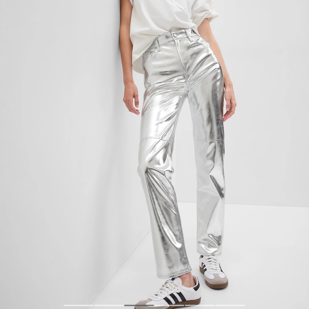 Gap cheeky high rise chrome pants
